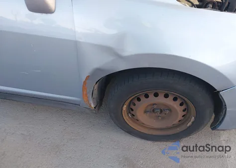 2009 Nissan Versa 1.8S z USA, uszkodzony, nr VIN 3N1BC13E49L411157